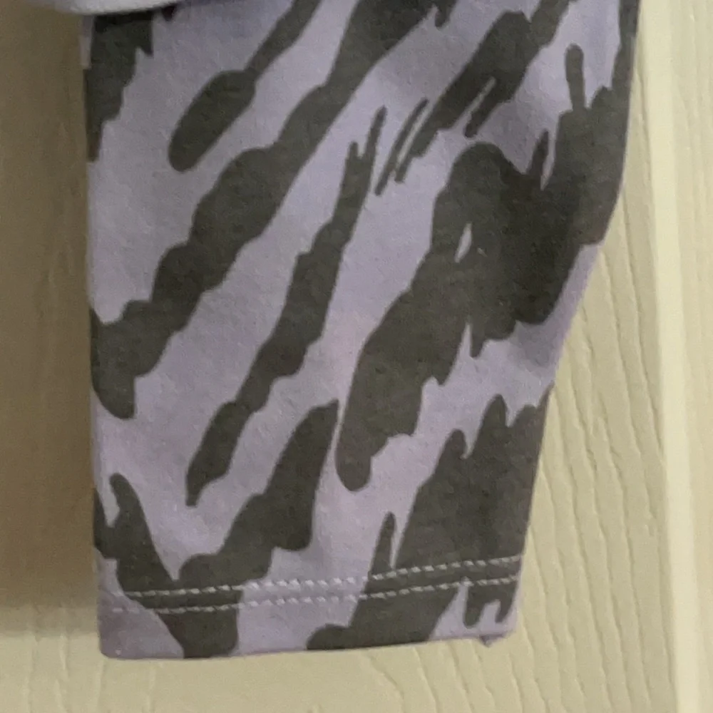 NWT kid’s Adidas outfit 12m